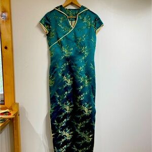 Chinese Qipao Dress